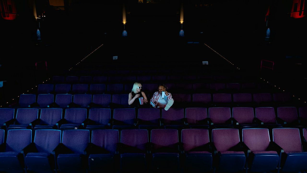 बॉलीवुड सितारों के रिश्तों में आती कड़वाहट और विवादों की अनकही दास्तां